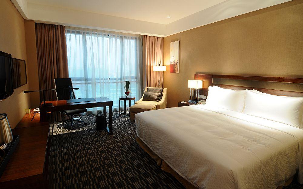 Four Points By Sheraton Taicang Buitenkant foto