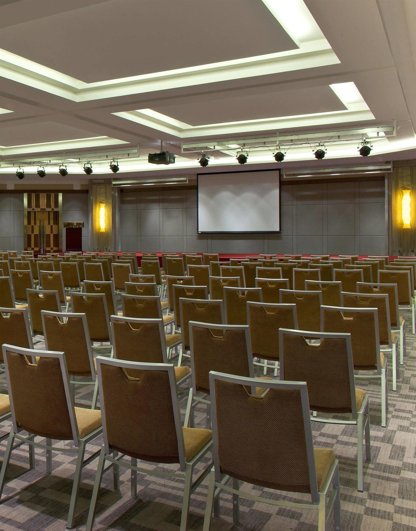 Four Points By Sheraton Taicang Buitenkant foto